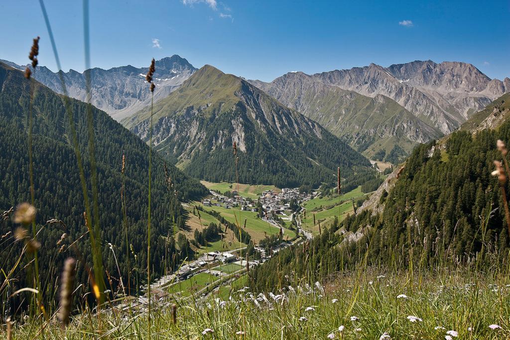 Hotel Des Alpes Samnaun Eksteriør bilde