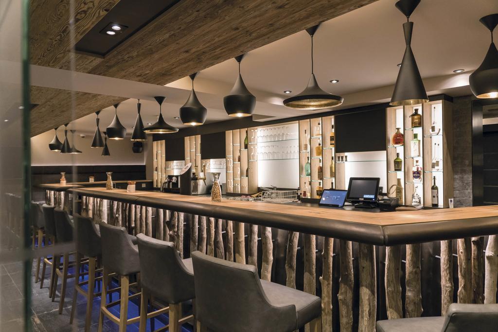Hotel Des Alpes Samnaun Eksteriør bilde