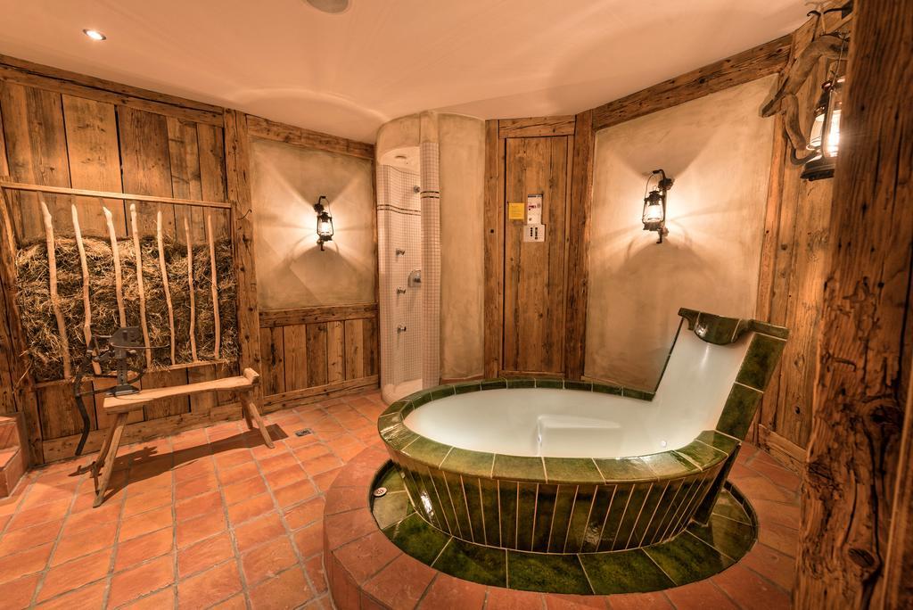 Hotel Des Alpes Samnaun Eksteriør bilde